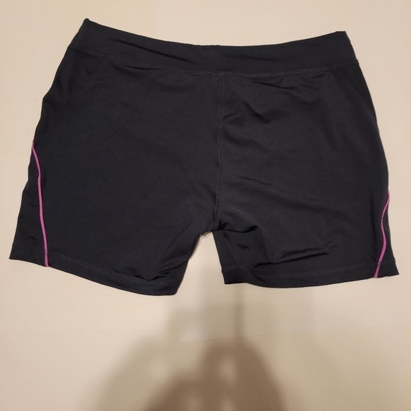 Womens Nordic Track spandex shorts size large Black/Purple - Picture 5 of 5